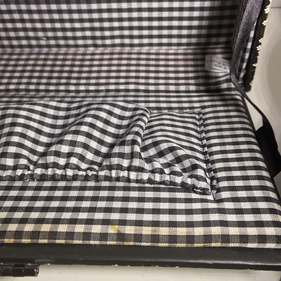 Unique Cigar Box Purse - Picture 5 of 6